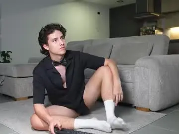 Chaturbate Watch Live Sex Cams of theohawke_