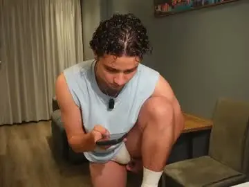 Chaturbate Free Live Porn of theohawke_