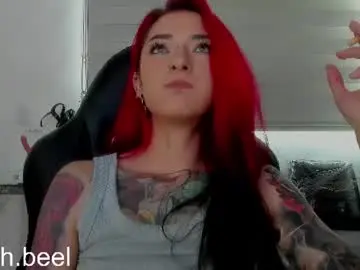 Chaturbate Live Sex Cam of belyswitch