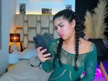 Chaturbate Live Sex Cam of little__sophie18