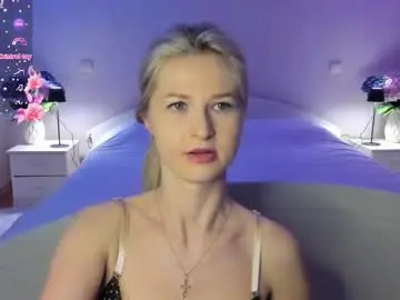 Chaturbate Live Porn of mellina_tey