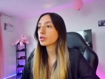 Chaturbate Live Sex Cam of barbie20_
