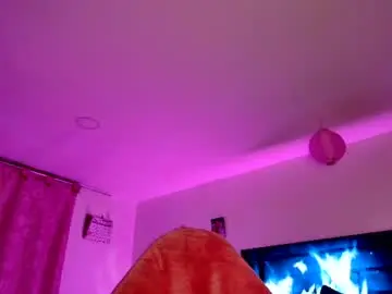 Chaturbate Sex Cam of barbie20_