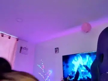 Chaturbate Live Sex Cam of barbie20_