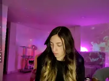 Chaturbate Adult Video Chat of barbie20_