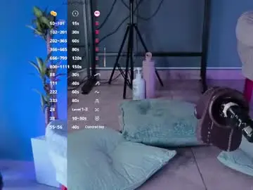 Chaturbate Live Sex Cam of belami_blake