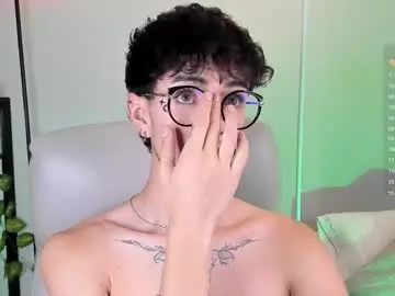 Chaturbate Best live sex cam show of erisleon