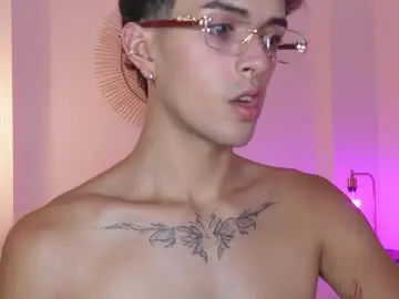 Chaturbate Best live sex cam show of erisleon
