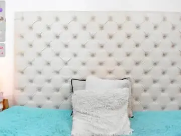 Chaturbate Best live sex cam show of esmeralda_06