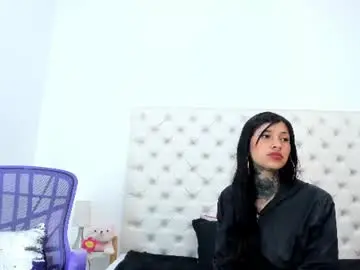 Chaturbate Live Porn of esmeralda_06