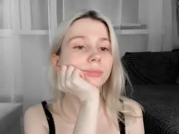 Chaturbate Sex Cam of hi_popsy