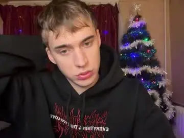 Chaturbate Watch Live Sex Cams of kevin_martin8