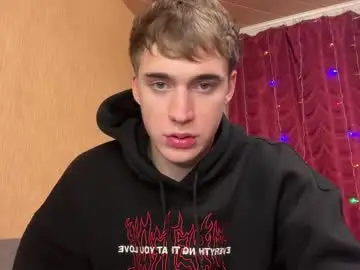 Chaturbate Live Sex Cam of kevin_martin8