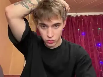 Chaturbate Live Porn of kevin_martin8