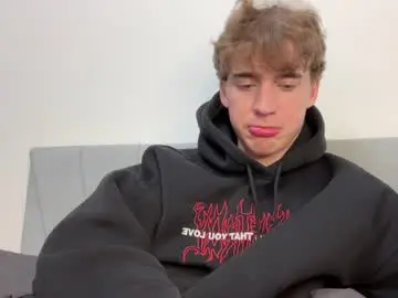 Chaturbate Free Porn Cam of kevin_martin8