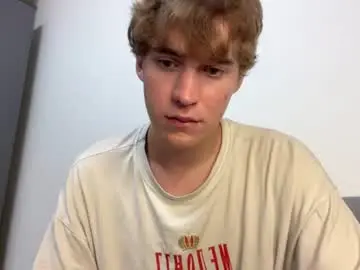 Chaturbate Watch Live Sex Cams of kevin_martin8