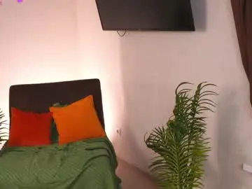 Chaturbate Adult Video Chat of oliviabr0wn