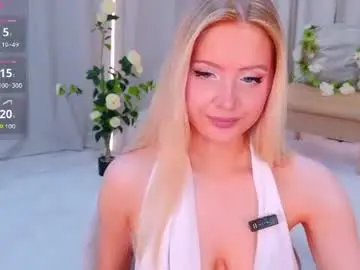 Chaturbate Live Sex of oliviabr0wn