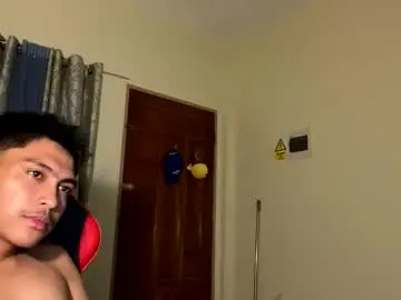 Chaturbate Best live sex cam show of urcuteguy_jhonx