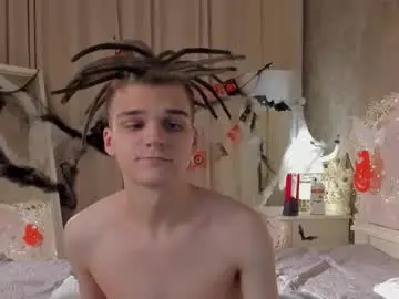 Chaturbate Free Live Porn of williemiler