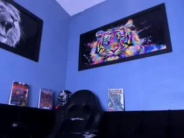 Chaturbate Live Sex Cam of luxiel_