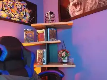 Chaturbate Nude Webcam of luxiel_