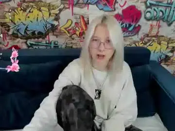 Chaturbate Watch Live Sex Cams of nika_sm
