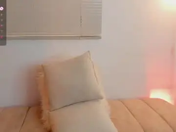 Chaturbate Live Sex Cam of sarah_jacobbs