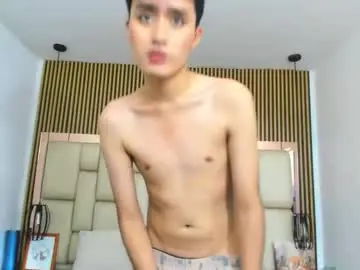 Chaturbate Nude Webcam of alejocortesz