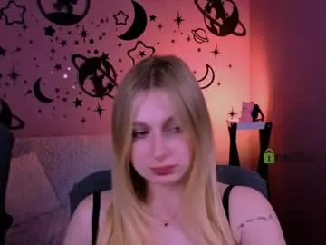 Chaturbate Free Live Porn of caroline_honeyy