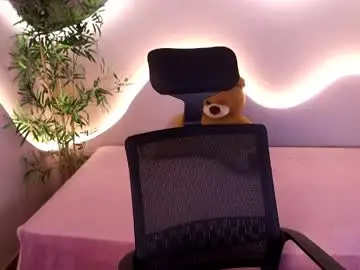 Chaturbate Watch Live Sex Cams of emma_lirys