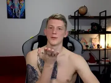 Chaturbate Live Sex Cam of mark_shturman