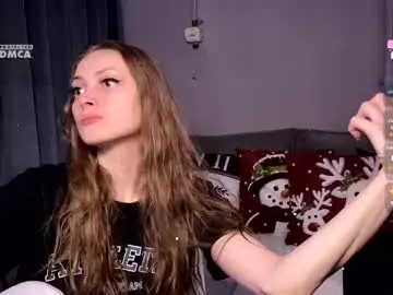 Chaturbate Sex Cam of milana_sexwife