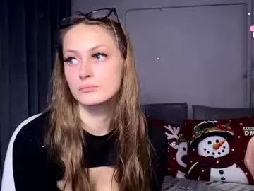 Chaturbate Live Porn of milana_sexwife