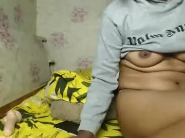 Chaturbate Watch Live Sex Cams of qeen_sexy