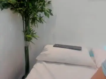 Chaturbate Sex Chat of hilary_torres