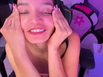 Chaturbate Free Porn Cam of katiuska_doll_squirt