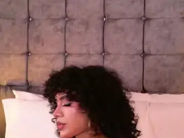 Chaturbate Free Live Porn of lyadumont