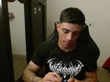 Chaturbate Live Sex Cam of _schnnneider_