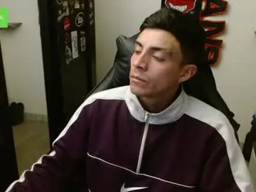 Chaturbate Live Sex Cam of _schnnneider_