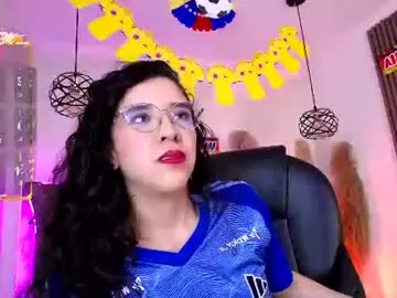 Chaturbate Live Sex of amara_davis1