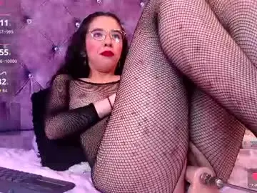 Chaturbate Free Porn Cam of amara_davis1