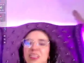 Chaturbate Live Sex of amara_davis1