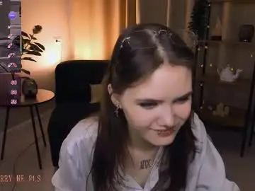 Chaturbate Watch Live Sex Cams of dilara_xbaby