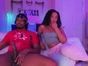 Chaturbate Live Porn of lavahmoon