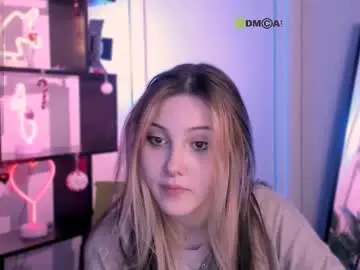 Chaturbate Live Porn of luna_tin