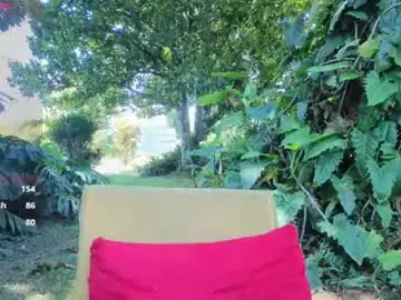 Chaturbate Watch Live Sex Cams of natashadiamondd