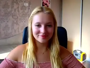 Chaturbate Live Sex Cam of _mila_la_