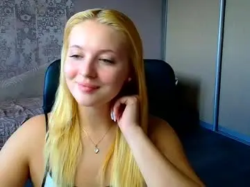 Chaturbate Live Sex Cam of _mila_la_