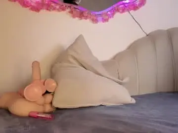 Chaturbate Free Porn Cam of andrearoux